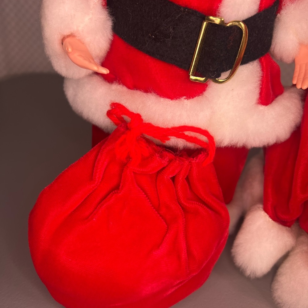 Vintage Crafted Christmas Mr and Mrs Santa Claus Doll Figures 13” - Picture 4 of 16